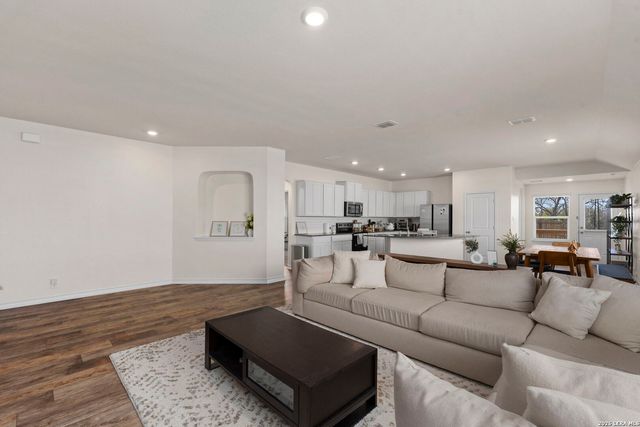 12022 Topaz Stream, San Antonio, TX 78245