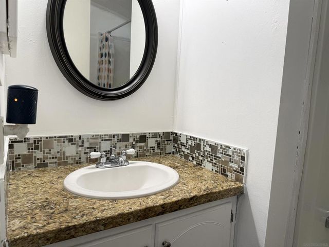 255 E Bradley Avenue 102, El Cajon, CA 92021