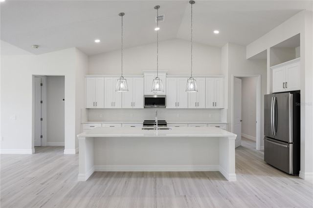 208 SNOWY ORCHID WAY, Lake Alfred, FL 33850