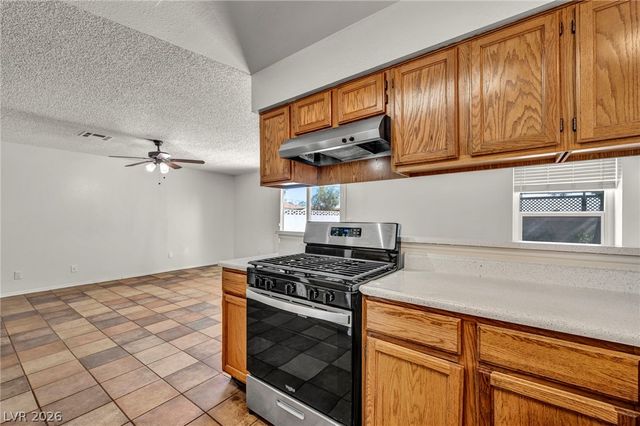 8112 Leger Drive, Las Vegas, NV 89145