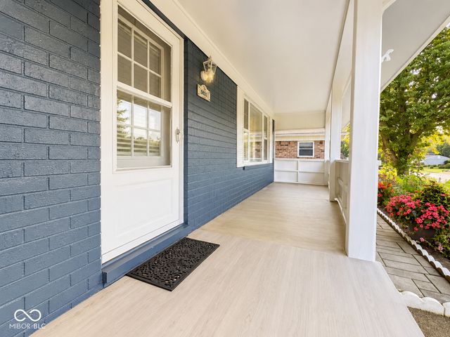 5631 Somers Drive, Indianapolis, IN 46237
