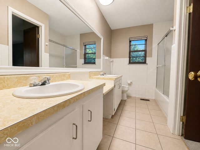 5631 Somers Drive, Indianapolis, IN 46237