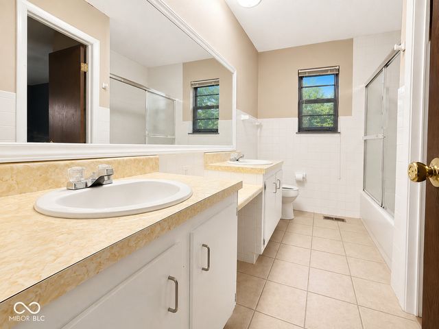 5631 Somers Drive, Indianapolis, IN 46237