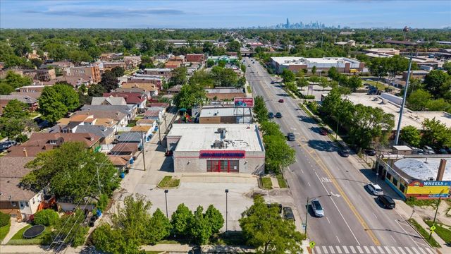 7650 S Ashland Avenue, Chicago, IL 60620