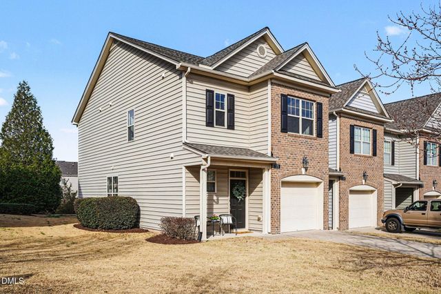 570 Panorama Park Place, Cary, NC 27519