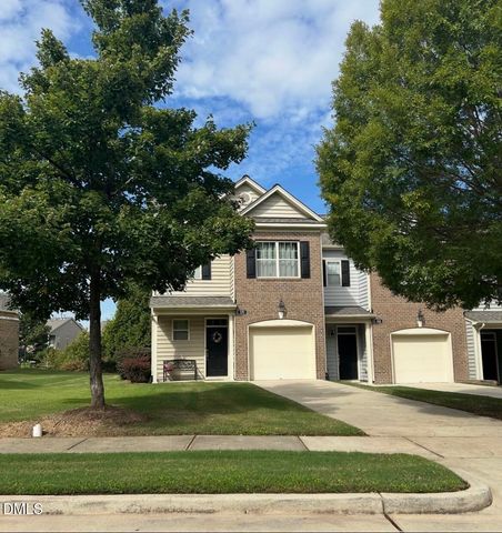 570 Panorama Park Place, Cary, NC 27519