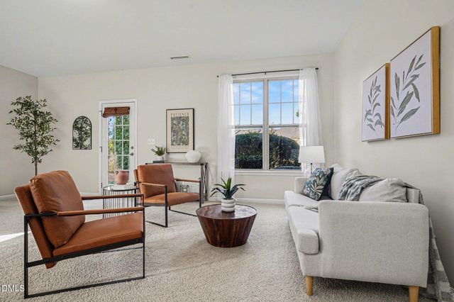 570 Panorama Park Place, Cary, NC 27519