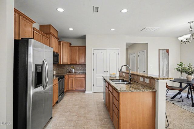 570 Panorama Park Place, Cary, NC 27519