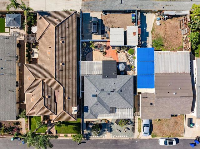 1426 Morenci St, San Diego, CA 92110