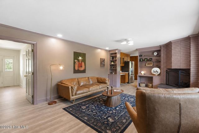 704 E Forest Hill Drive, Goldsboro, NC 27534