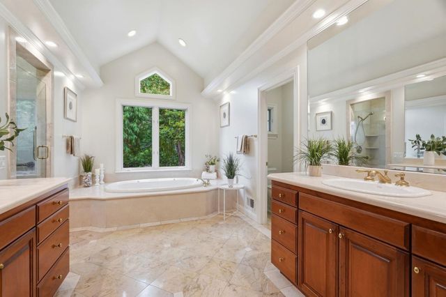899 Vista Del Roble Place, San Jose, CA 95120