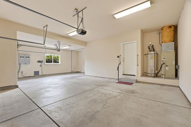 899 Vista Del Roble Place, San Jose, CA 95120