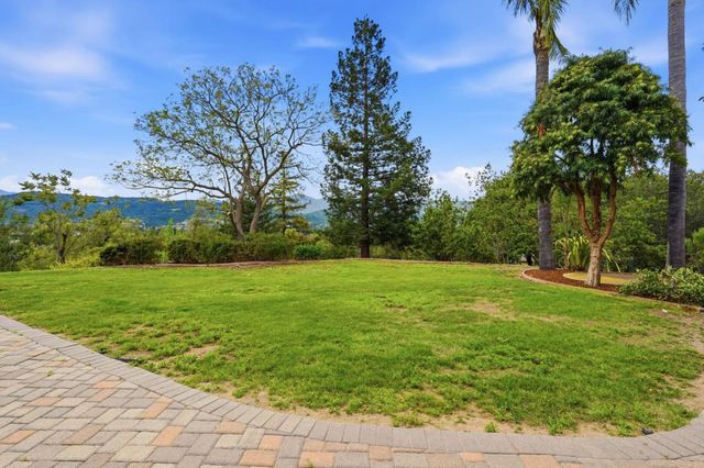 899 Vista Del Roble Place, San Jose, CA 95120