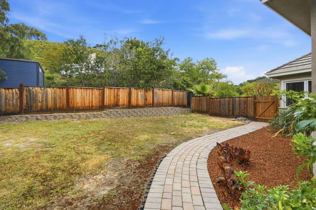 899 Vista Del Roble Place, San Jose, CA 95120