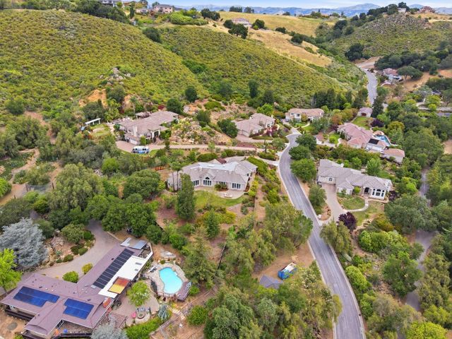 899 Vista Del Roble Place, San Jose, CA 95120