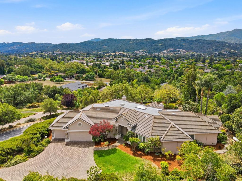 899 Vista Del Roble Place, San Jose, CA 95120