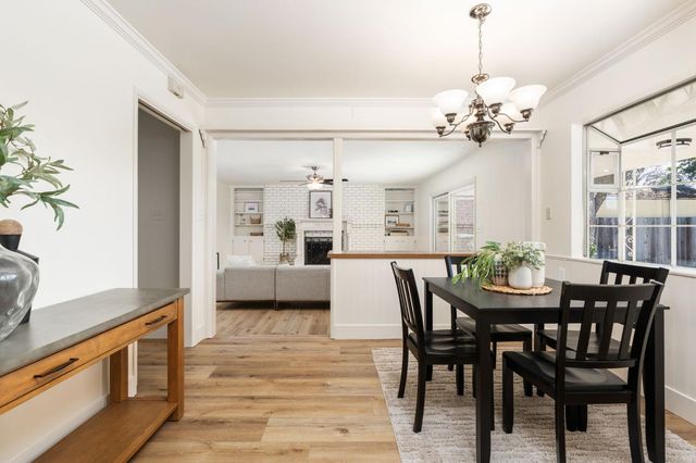 1711 E Stuart Avenue, Fresno, CA 93710