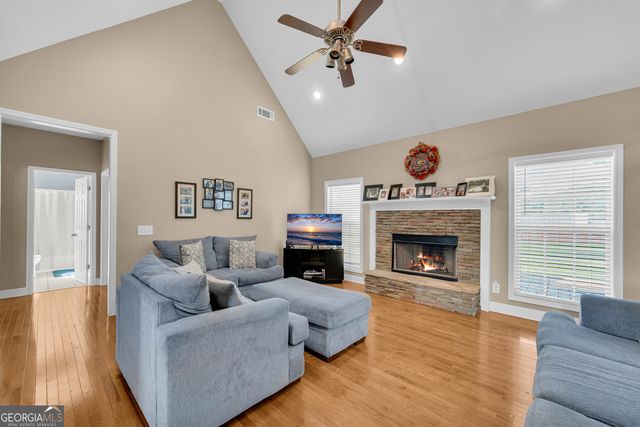 55 Smith Street, Royston, GA 30662