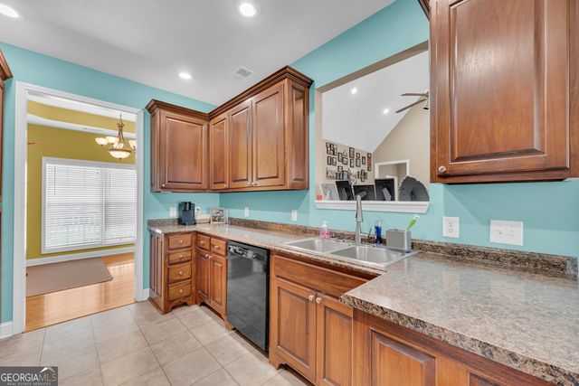 55 Smith Street, Royston, GA 30662