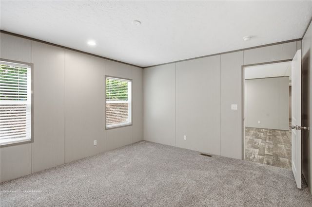 825 Trailwinds Drive, Westminster, SC 29693
