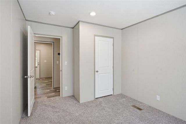 825 Trailwinds Drive, Westminster, SC 29693