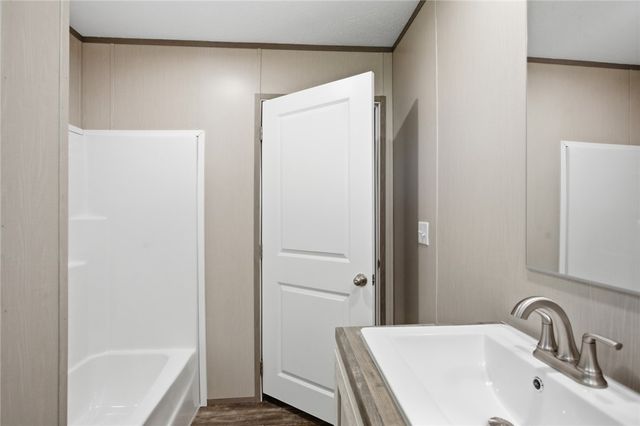 825 Trailwinds Drive, Westminster, SC 29693
