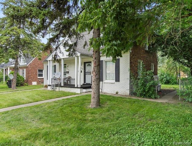 18738 Morang Drive, Detroit, MI 48205