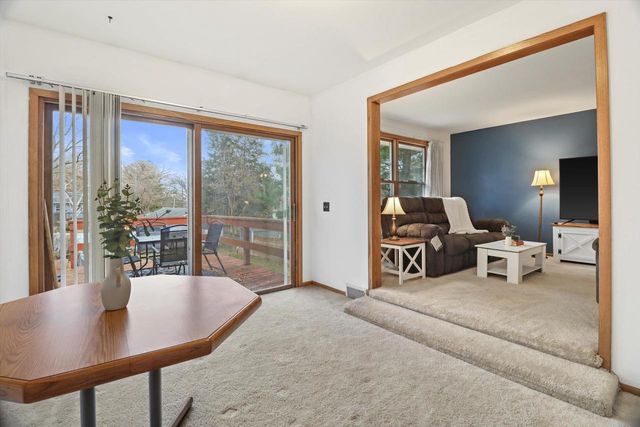 1114 N Osborne Avenue, Janesville, WI 53548