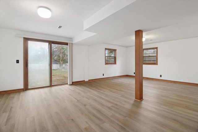 1114 N Osborne Avenue, Janesville, WI 53548