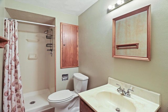 1114 N Osborne Avenue, Janesville, WI 53548