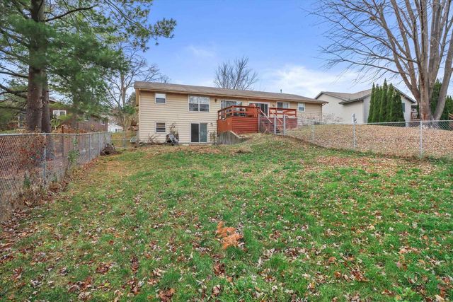 1114 N Osborne Avenue, Janesville, WI 53548