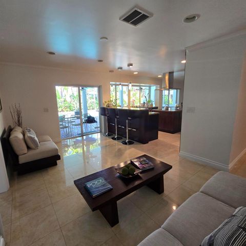 2120 N 49TH Avenue, Hollywood, FL 33021