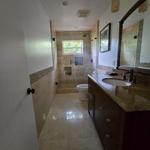 2120 N 49TH Avenue, Hollywood, FL 33021
