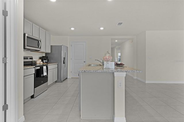 8661 TRIUMPH CIRCLE, Wildwood, FL 34785