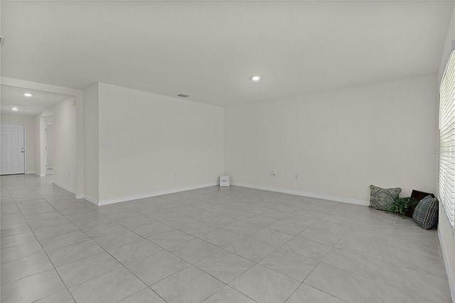 8661 TRIUMPH CIRCLE, Wildwood, FL 34785