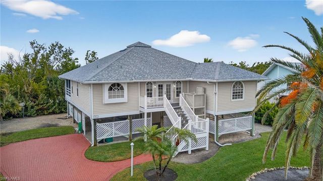 966 Sand Castle RD, Sanibel, FL 33957