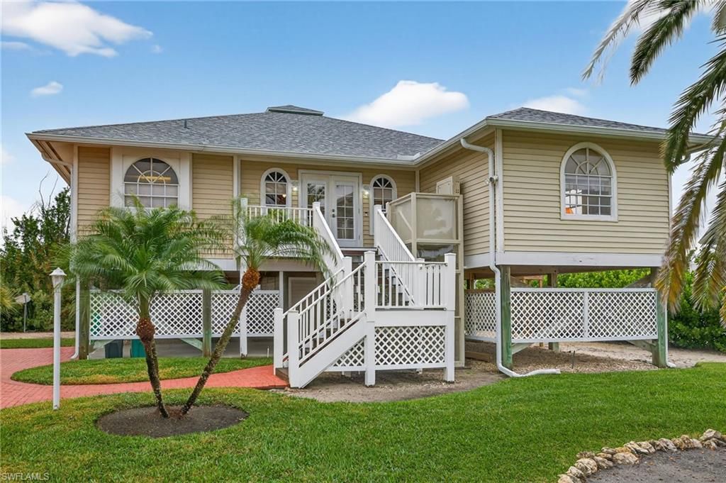 966 Sand Castle RD, Sanibel, FL 33957