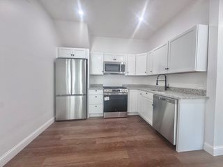 36 Brookledge St 2R, Boston, MA 02121