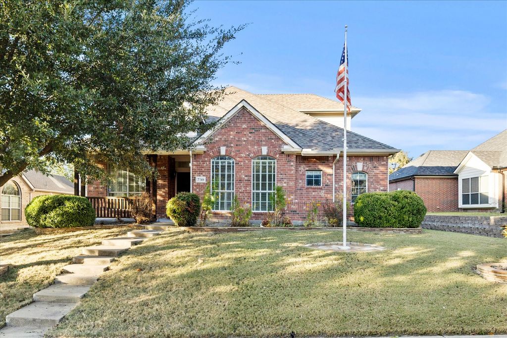 730 Monterey Drive, Rockwall, TX 75087