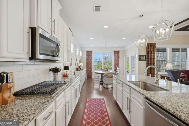 5040 Mirror Lake Drive, Cumming, GA 30028