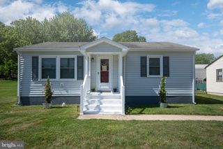 120 MCLAWS ST E, Fredericksburg, VA 22408