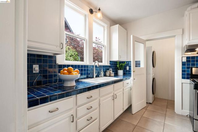 2525 Ashby Ave 2, Berkeley, CA 94705