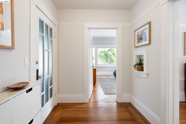 2525 Ashby Ave 2, Berkeley, CA 94705