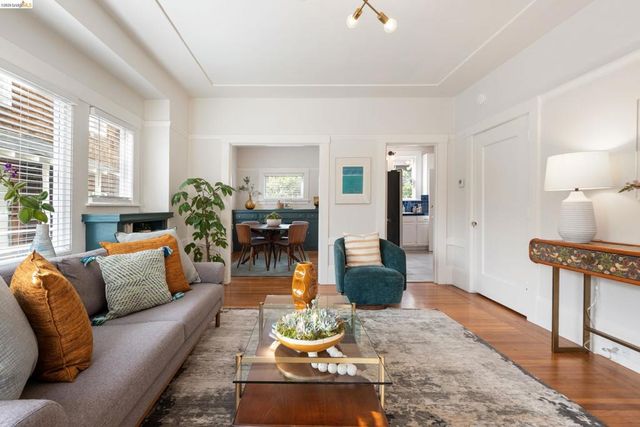 2525 Ashby Ave 2, Berkeley, CA 94705