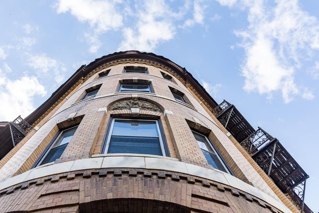 11 Summit Court 11, Saint Paul, MN 55102