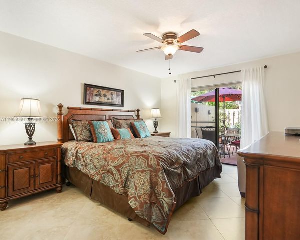 614 Executive Center Dr 102, West Palm Beach, FL 33401