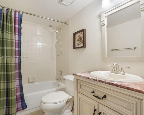 614 Executive Center Dr 102, West Palm Beach, FL 33401