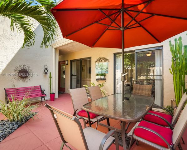 614 Executive Center Dr 102, West Palm Beach, FL 33401