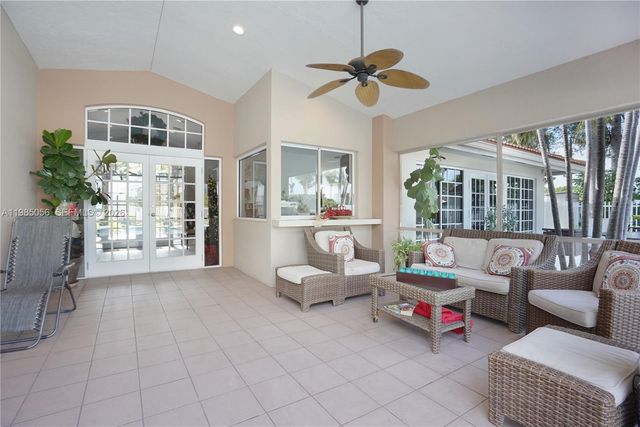 614 Executive Center Dr 102, West Palm Beach, FL 33401