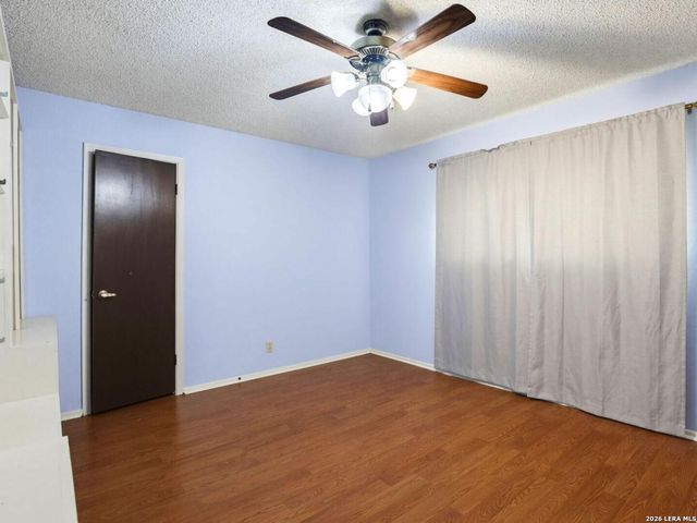 3002 NANTUCKET DR, San Antonio, TX 78230